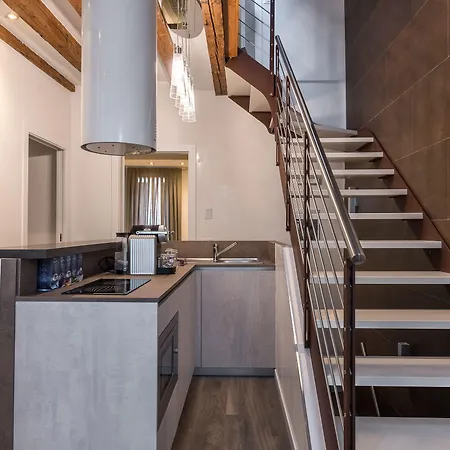 La Loggia Della Luna בית הארחה 3*