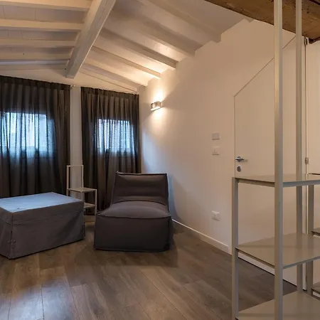 La Loggia Della Luna בית הארחה