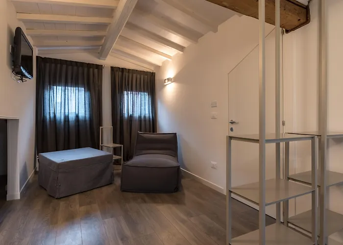 La Loggia Della Luna 3*