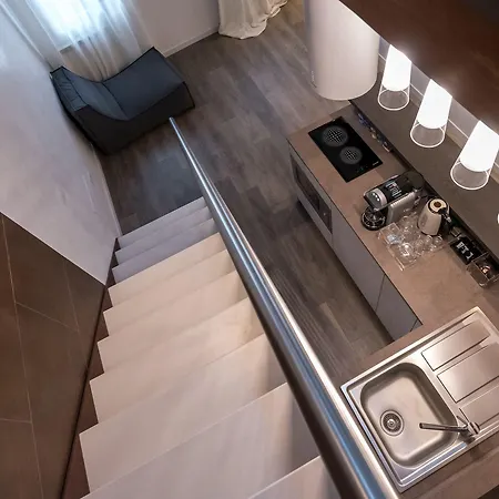 La Loggia Della Luna